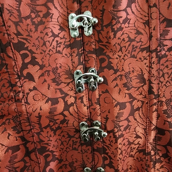 Corset - Size XL - Picture 3 of 6